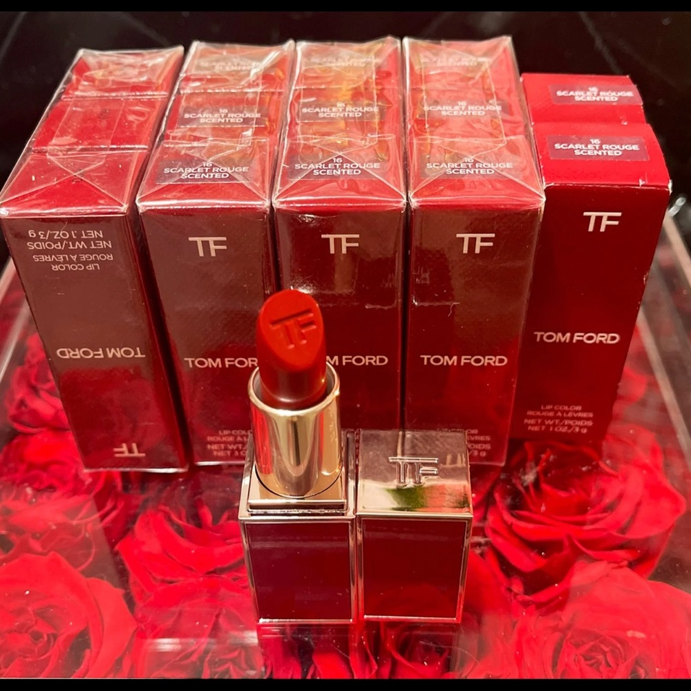 COPY - New limited Edition Tom Ford Scented Scarlet Rogue Lip Stick New